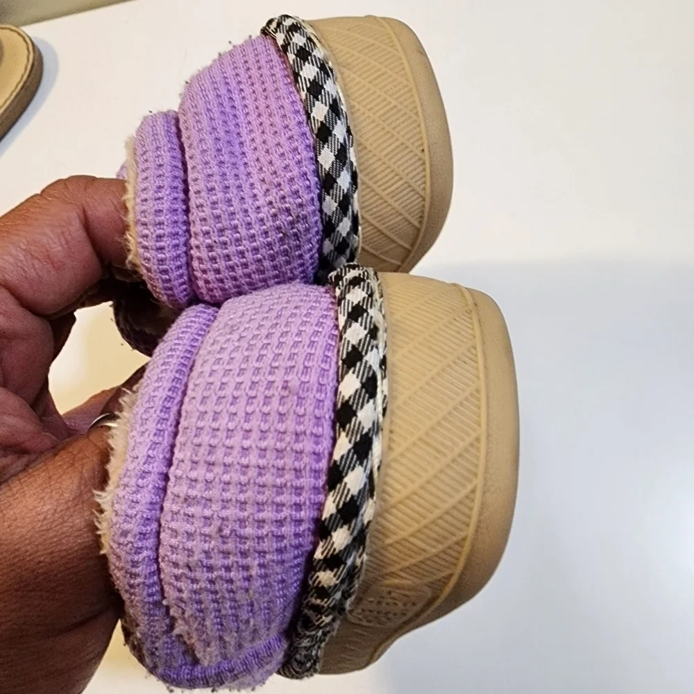 N/A slippers baby